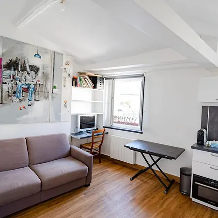 Charming Studio Near Notre-damesorbonne * Paris